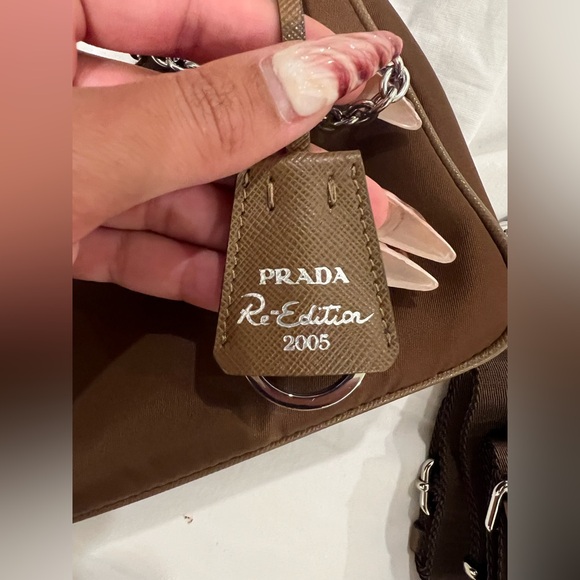 Prada Nylon Re Edition 2005 Authentic - Picture 7 of 10